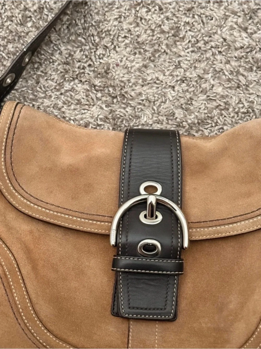 Authentic Vintage Coach Soho Shoulder Bag Style F10918 Tan Suede